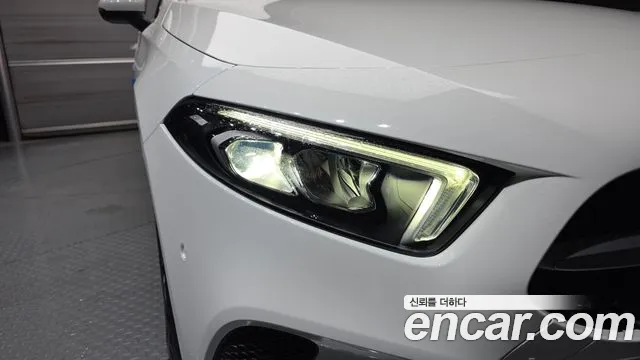 Mercedes-Benz A-Class — Фото автомобиля 22
