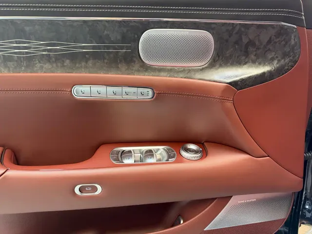 Genesis G90 — Фото автомобиля 18