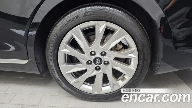 Hyundai Grandeur — Фото автомобиля 19