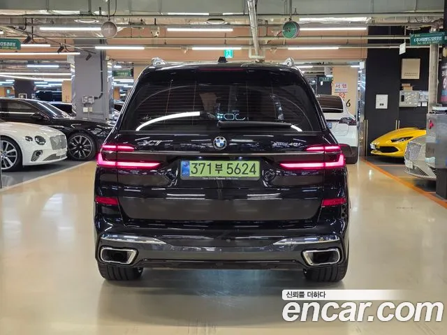 BMW X7 G07 — Фото автомобиля 4