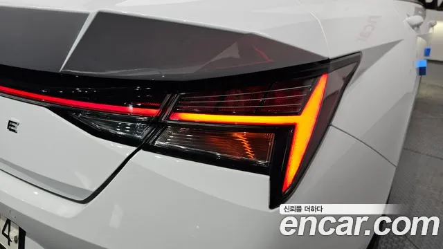 Hyundai AVANTE Avante (CN7) — Фото автомобиля 23