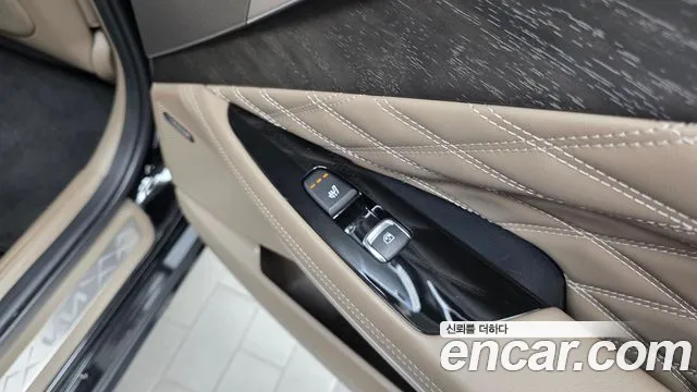 Kia K8 Hybrid — Фото автомобиля 24