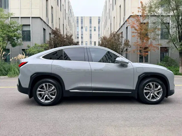 Nio EC6 — Фото автомобиля 8