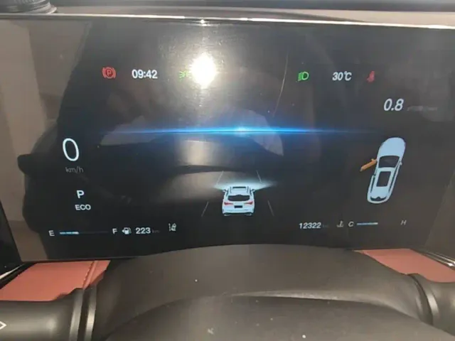 Changan X5 Plus — Фото автомобиля 11
