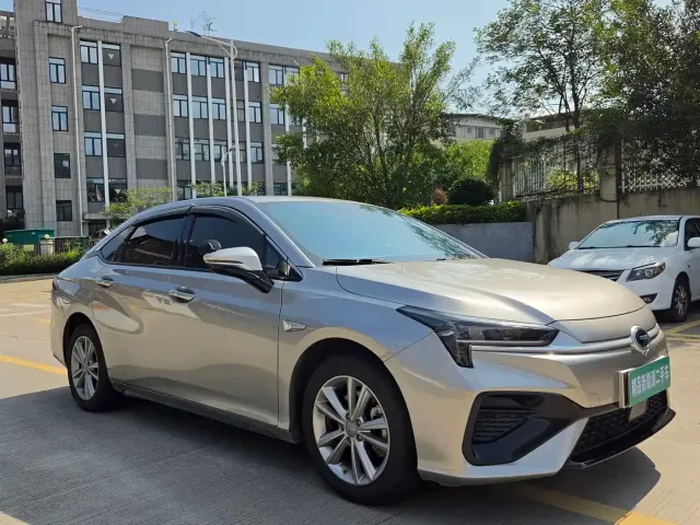 Aion AION S 2022 Mei 580 — Фото автомобиля 3