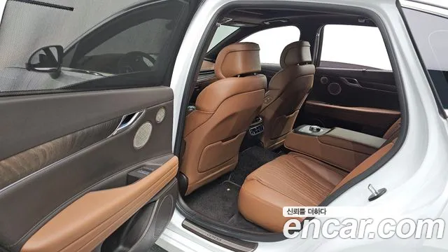Genesis G80 Бензин 2.5 турбо AWD — Фото автомобиля 22