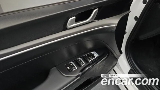 Kia K5 Новый K5 3 поколение 2.0 LPi(Для проката) — Фото автомобиля 13