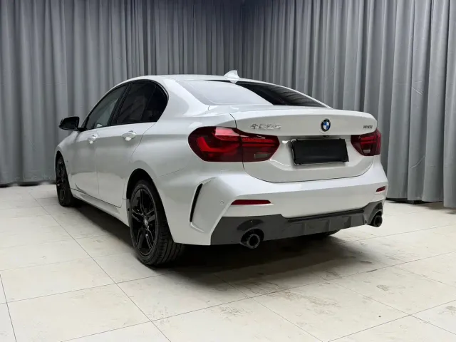 BMW 1 Series — Фото автомобиля 5