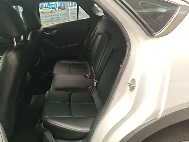 Mazda CX-4 — Фото автомобиля 16