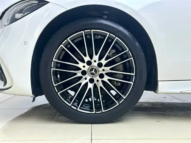 Mercedes-Benz C-Class — Фото автомобиля 20