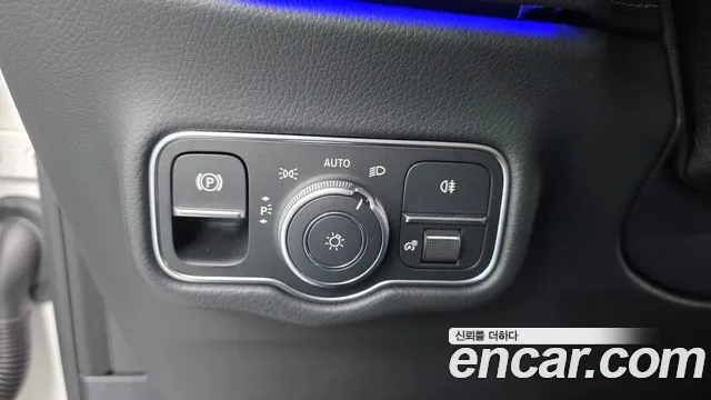 Mercedes-Benz G-Class — Фото автомобиля 10