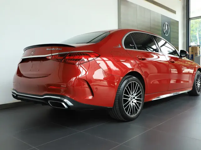 Mercedes-Benz C-Class — Фото автомобиля 11