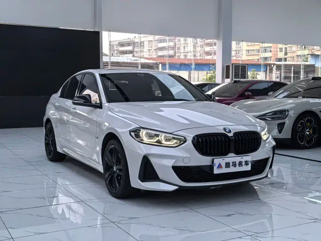 BMW 1 Series — Фото автомобиля 3