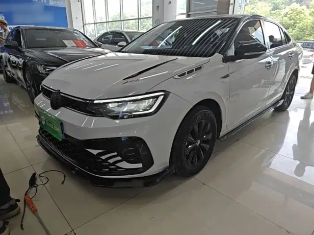 Фотография автомобиля — Volkswagen Lavida