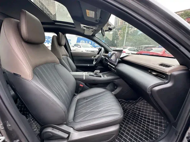 Changan Eado — Фото автомобиля 12