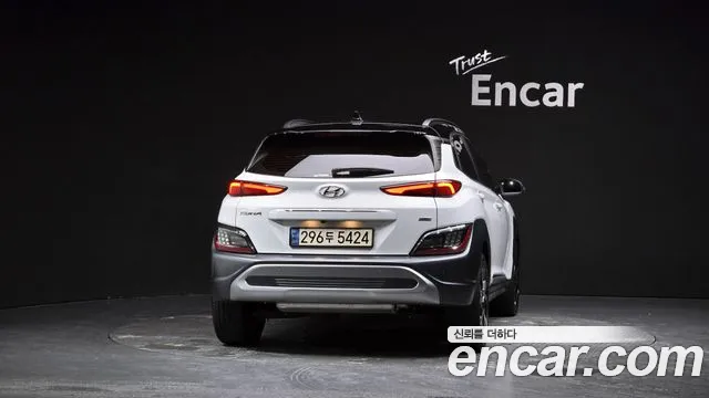Hyundai Kona — Фото автомобиля 4