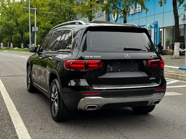 Mercedes-Benz GLB-Class — Фото автомобиля 23