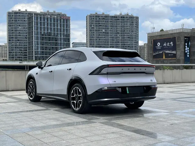 Xpeng G7 — Фото автомобиля 14
