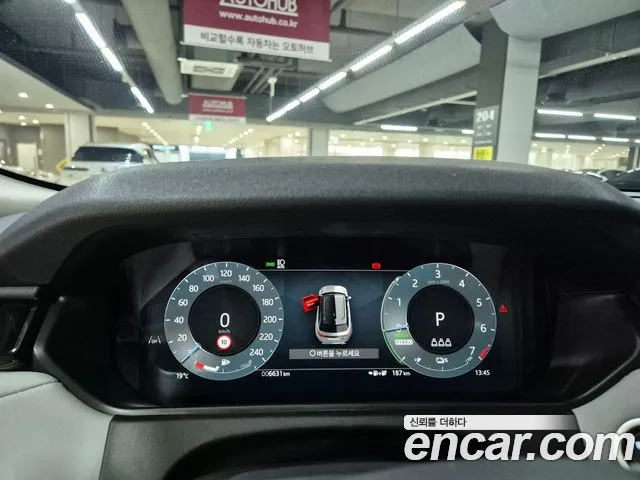 Land Rover Range Rover Velar — Фото автомобиля 12
