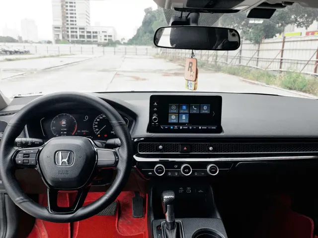 Honda Civic — Фото автомобиля 5