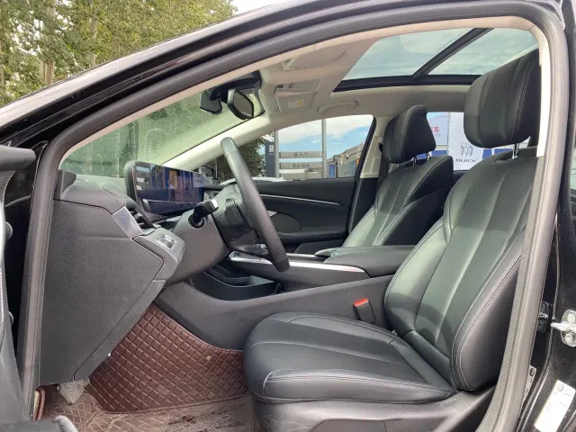Buick LaCrosse — Фото автомобиля 10