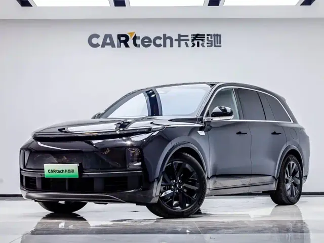 Li Auto L8 — Фото автомобиля 2