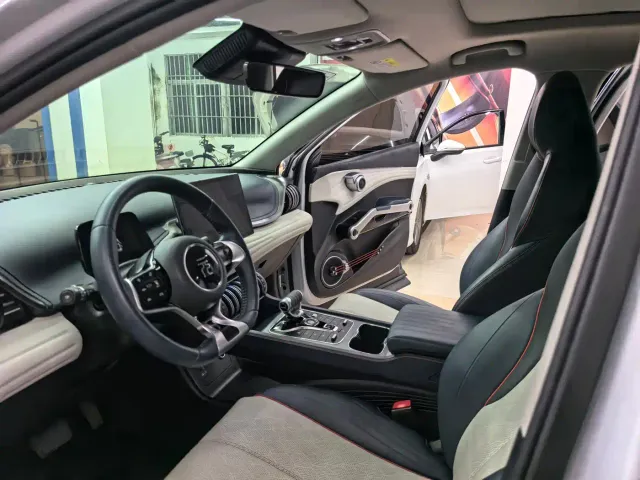 BYD Yuan PLUS — Фото автомобиля 7