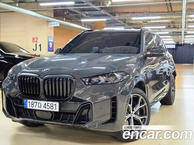 Фотография автомобиля — BMW X5 G05