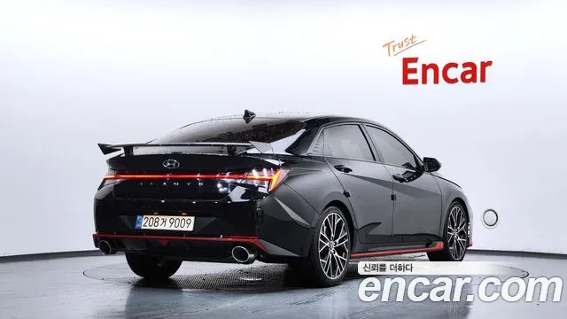 Hyundai AVANTE — Фото автомобиля 2
