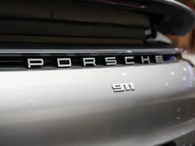 Porsche 911 — Фото автомобиля 13