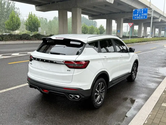 Geely Binyue — Фото автомобиля 6