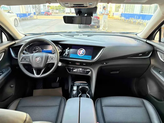 Buick Envision Plus — Фото автомобиля 6