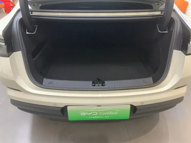 BYD Seal 07 DM-i — Фото автомобиля 17