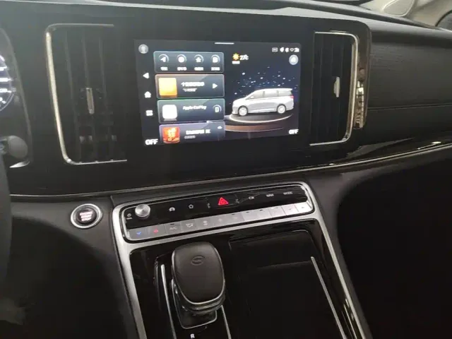 GAC Trumpchi M8 — Фото автомобиля 12