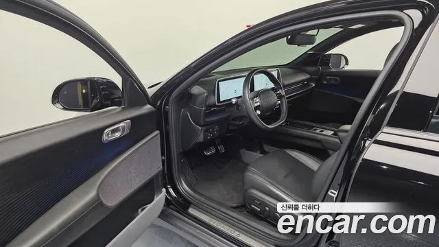 Hyundai Ioniq 6 — Фото автомобиля 10