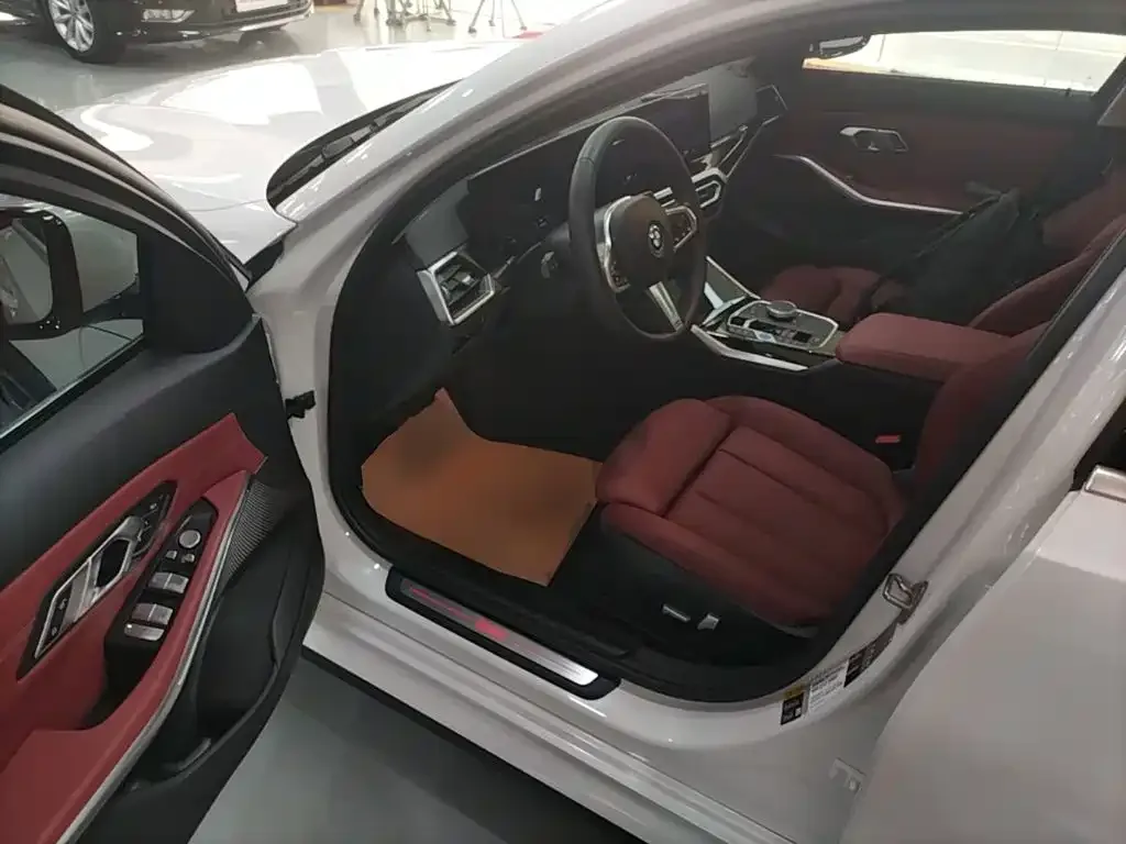 BMW BMW i3 2022 eDrive 35 L — Фото автомобиля 15