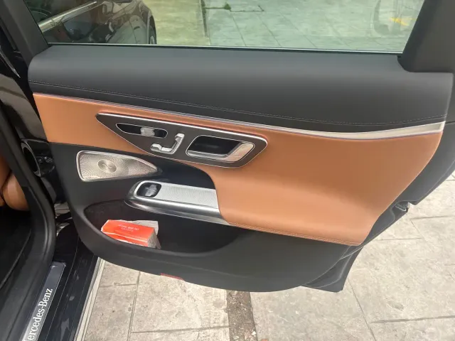 Mercedes-Benz E-Class — Фото автомобиля 15