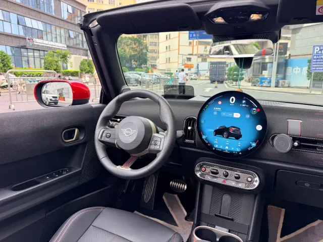 MINI John Cooper Works — Фото автомобиля 7