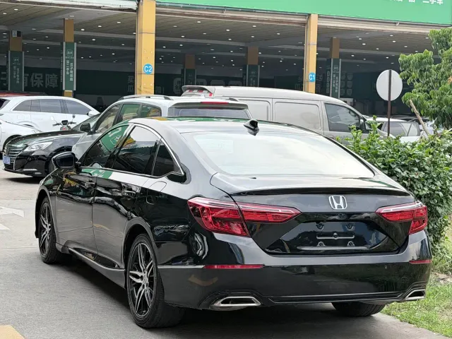Honda Inspire — Фото автомобиля 12