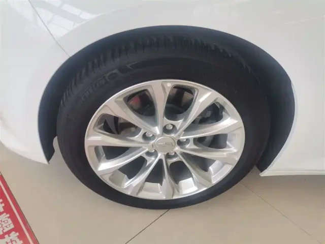 Cadillac CT5 — Фото автомобиля 22
