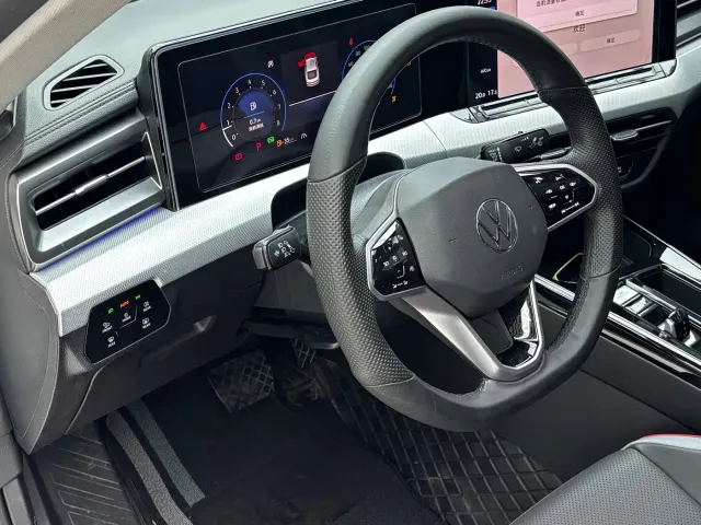 Volkswagen Lamando — Фото автомобиля 11