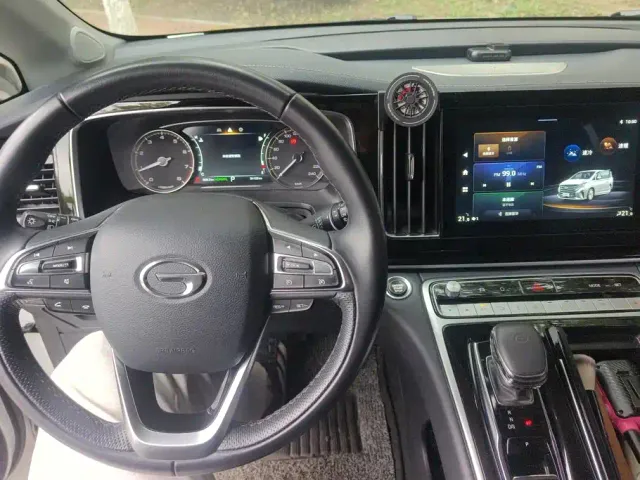 GAC Trumpchi M8 — Фото автомобиля 12