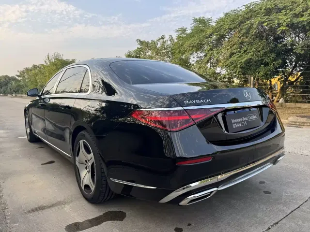 Mercedes-Benz Maybach S-Class — Фото автомобиля 12