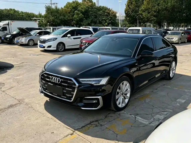 Фотография автомобиля — Audi A6L