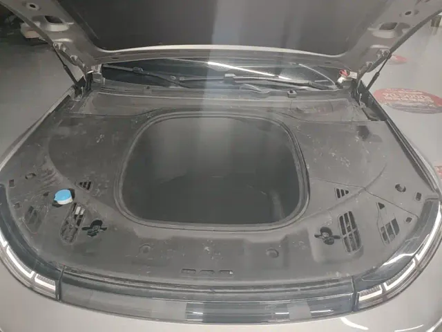 Xpeng P7 — Фото автомобиля 19