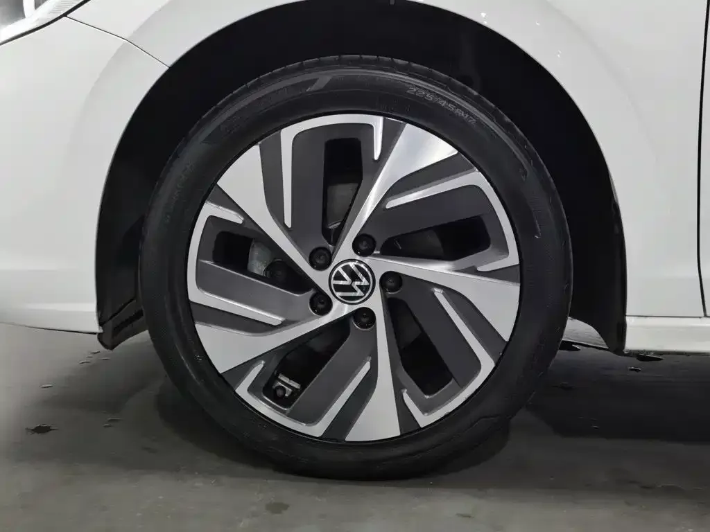 Volkswagen Bora 2023 200TSI DSG Yuexing PRO Edition — Фото автомобиля 17