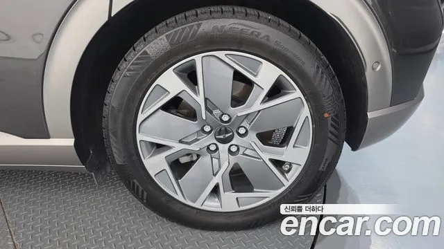 Genesis GV60 — Фото автомобиля 6
