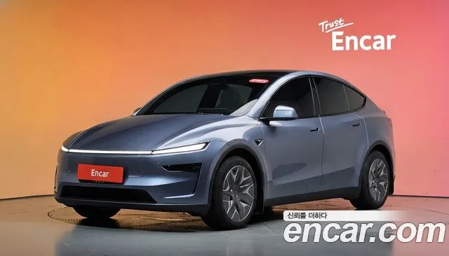 Фотография автомобиля — Tesla Model Y
