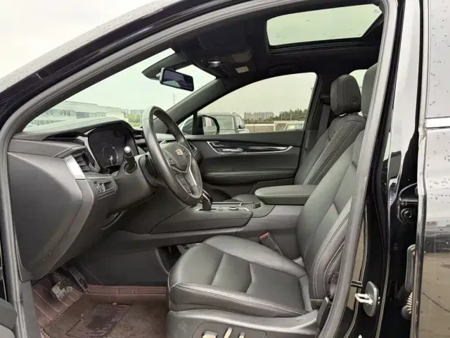 Cadillac XT5 — Фото автомобиля 12