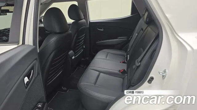 KG_Mobility_Ssangyong TIBOLI Very New Tivoli Бензин 1.5 2WD — Фото автомобиля 11